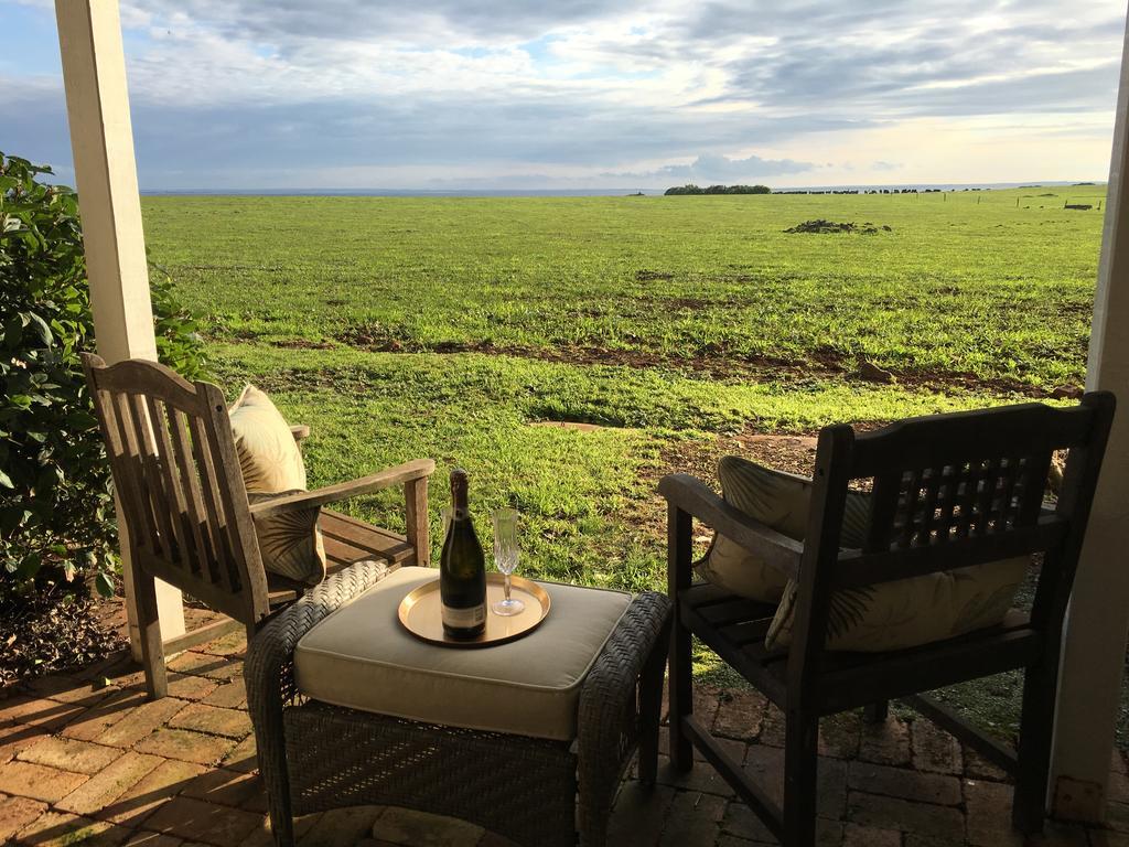 Bed & Breakfast Cable Station 4*